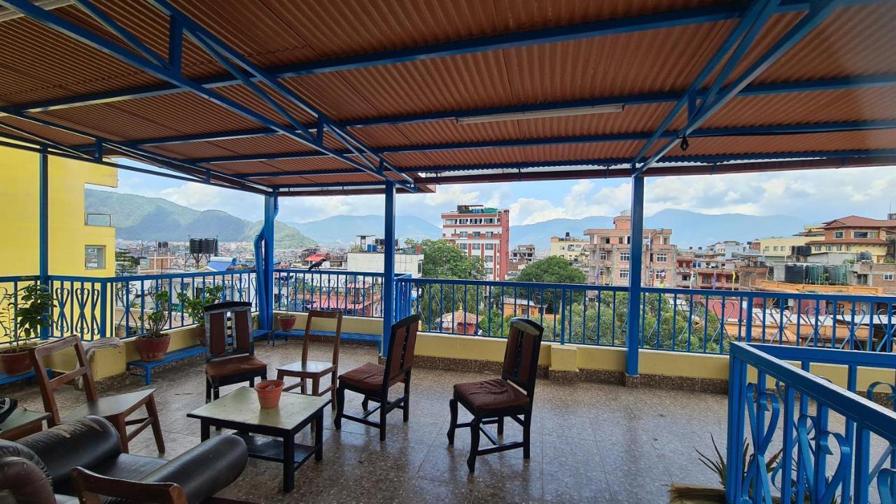 Temple Town Inn Katmandú Exterior foto